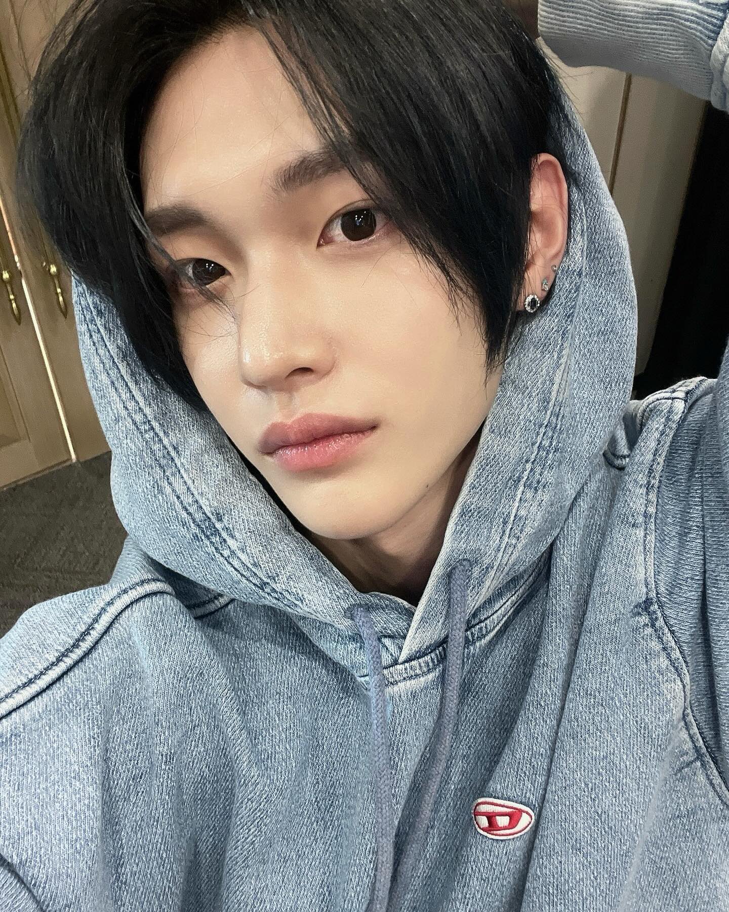 [잡담] 아니 얘들아 나 원빈이 셀카 지금봄 | 인스티즈