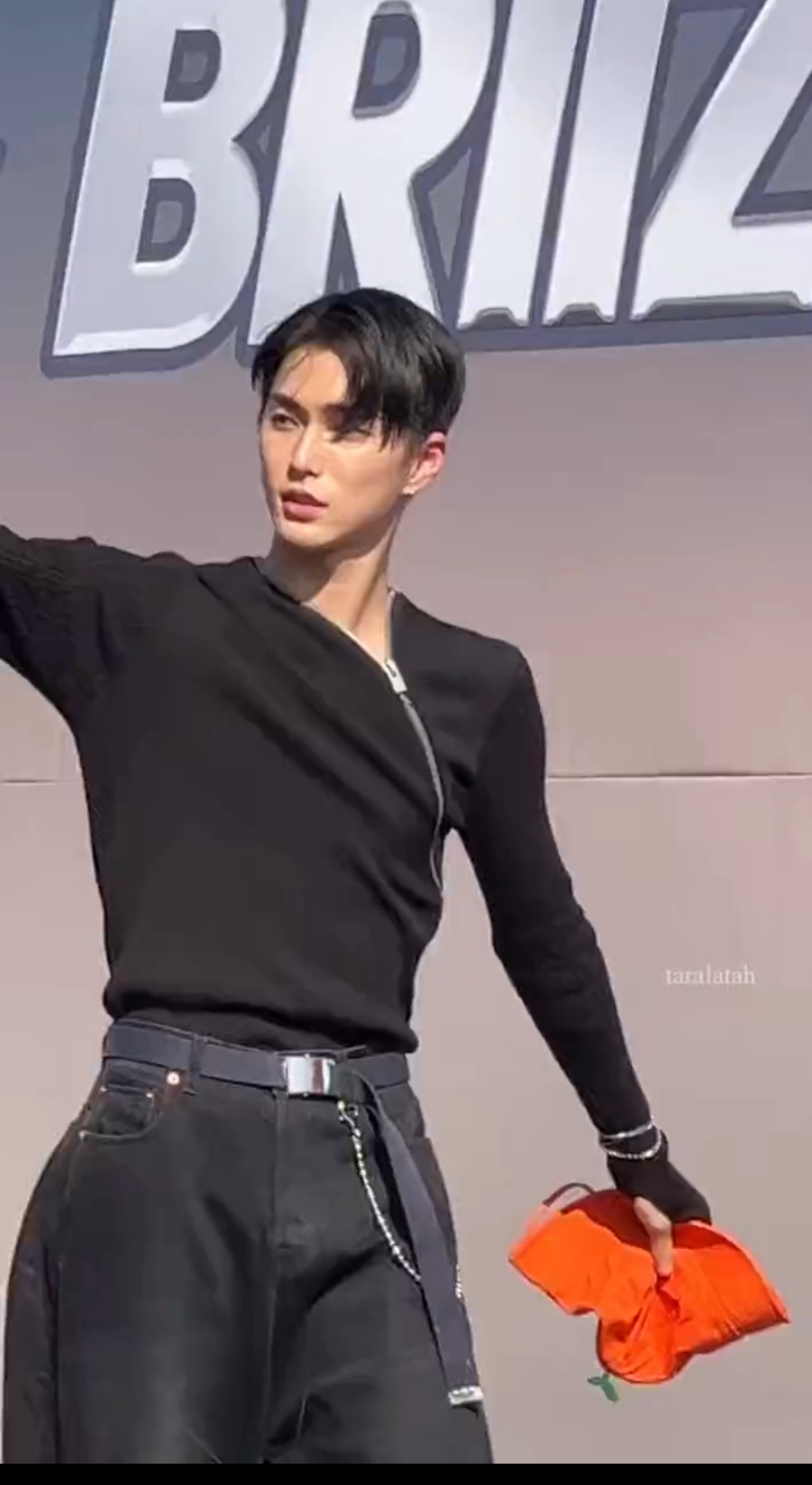 [잡담] 홍승한 오늘 얼굴 개미치셨는데 왜 아무도 말 안해줌 | 인스티즈