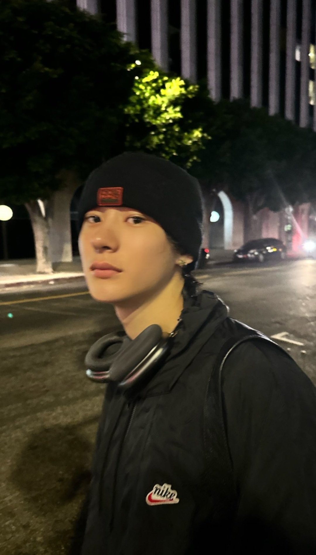 [잡담] 자꾸 앤톤이 신경 쓰이는데 비정상인가요? | 인스티즈