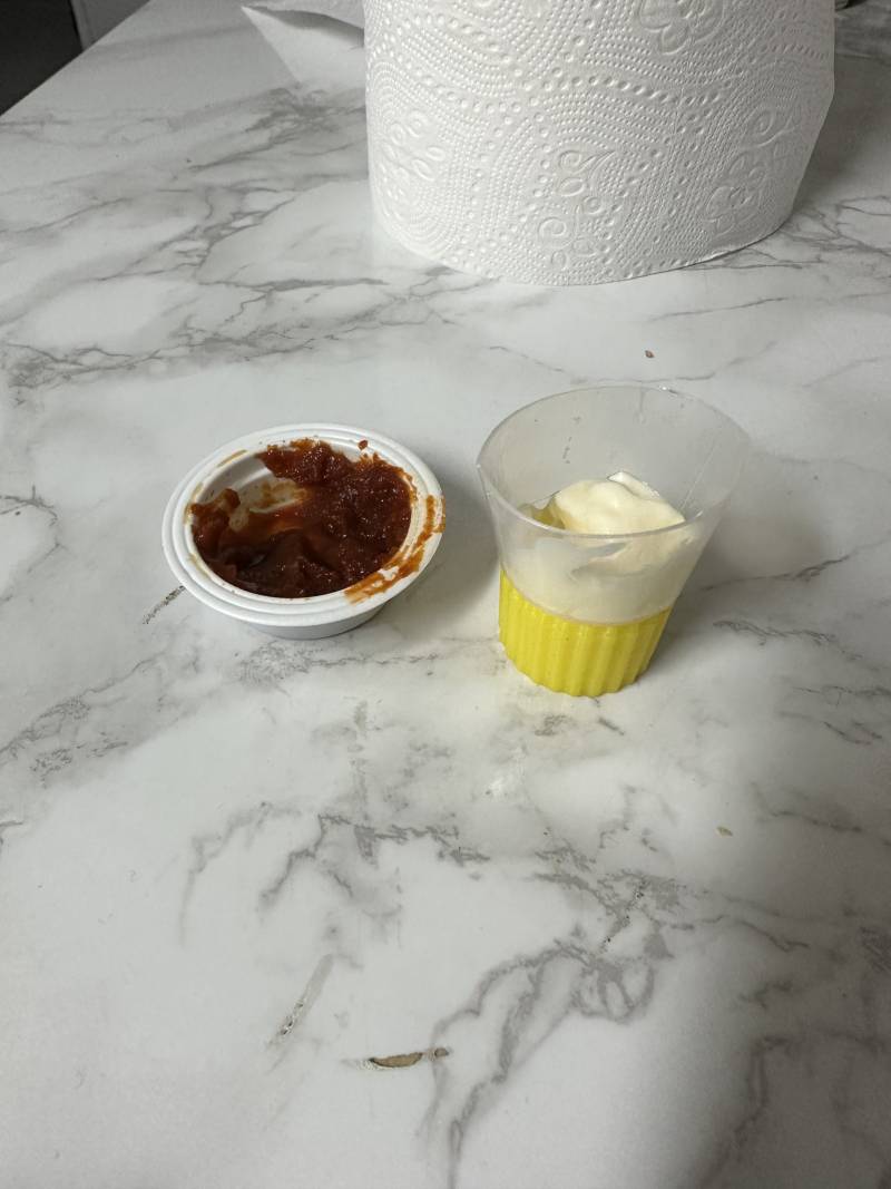 [잡담] 어제 다이어트중인데 밤에 넘 배고파서 편의점에서 마른 오징어 사왔거든 | 인스티즈