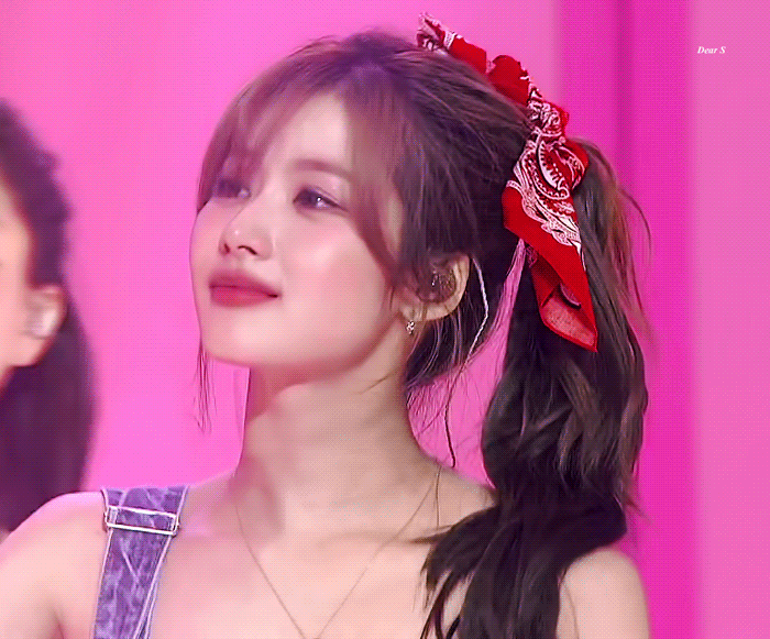 [잡담] 내가 6년동안 짝사랑하고 있는 여돌 보고 갈 사람? | 인스티즈