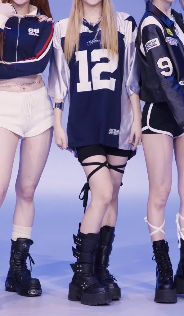 [잡담] 일반인이 옷 이렇게 입고 다니는 거 에바일까...? | 인스티즈