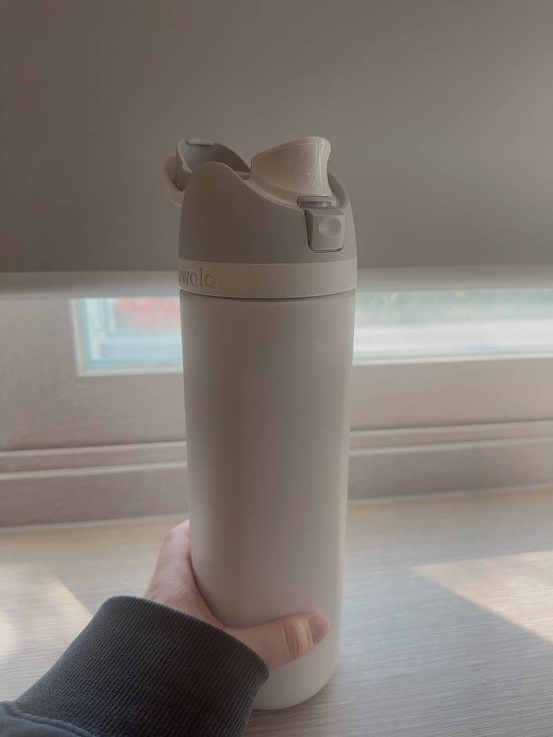 [잡담] 빨대 쓰는거 좋아하는데 가지고 다니기편한 텀블러 쓰고싶다!! 하면 여기 텀블러 써 | 인스티즈