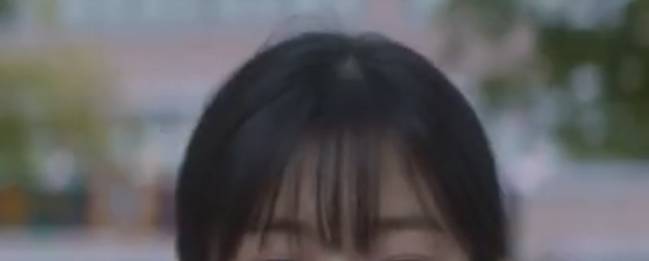 [잡담] 앞머리 사진처럼 좀 모아지게 하고싶은데 어떻게 고데기해야 하는거야? | 인스티즈