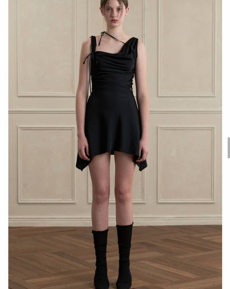 [잡담] 연말에 입고 놀 원피스인데 색깔 골라주랑!!!🖤🩶 | 인스티즈