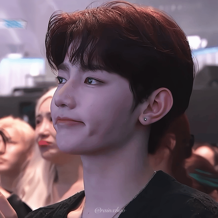 [잡담] 장하오 처음 한국와서 춤 배웠는데 너무 못해서 회사한테 | 인스티즈