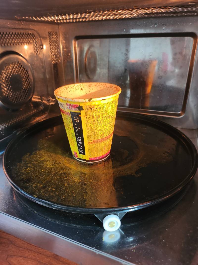 [잡담] 배고파 죽겠는데 처참하다 진짜 | 인스티즈