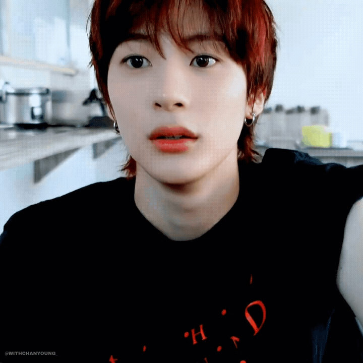 [잡담] 앤톤 이 스타일링으로 전자 첼로 연주하면 | 인스티즈