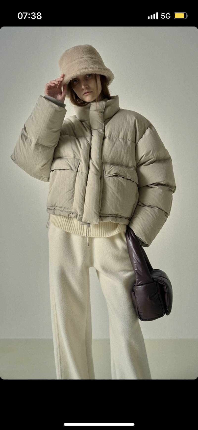 [잡담] 대학생익 패딩 골라주고 가줘🥹🤍 | 인스티즈