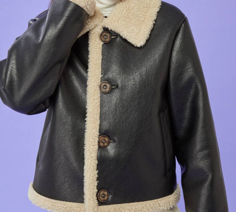 [잡담] 둘중에 하나만 산다면??? | 인스티즈