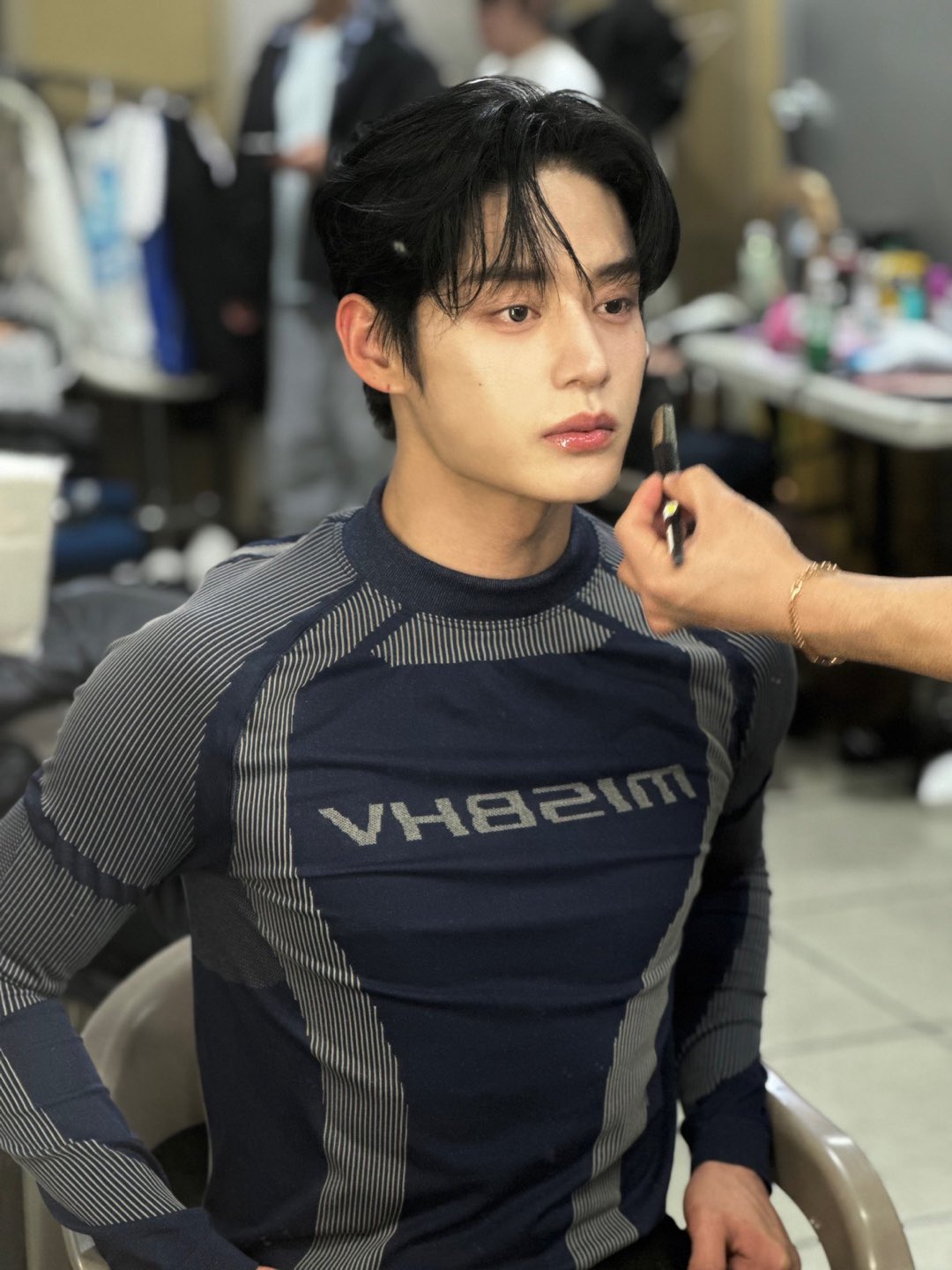 [잡담] 나 김지웅이 좋은것같다 | 인스티즈