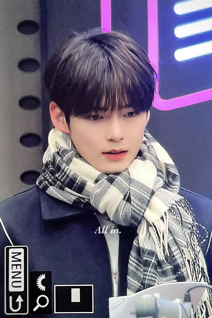 성한빈 프리뷰 webp 약 20 장 공유 | 인스티즈