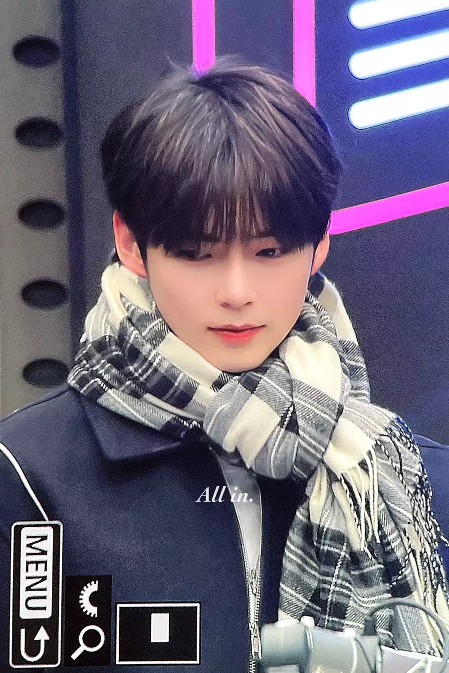 성한빈 프리뷰 webp 약 20 장 공유 | 인스티즈