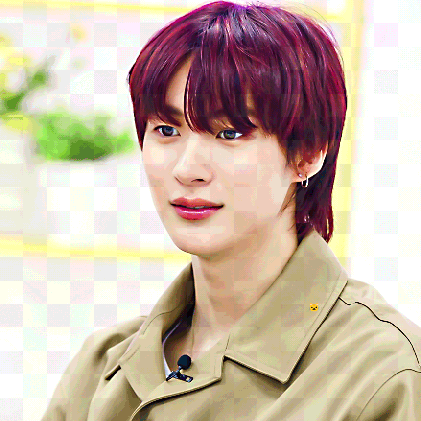 [잡담] 앤톤 눈썹 보일 때랑 안 보일 때 너무 달라 | 인스티즈