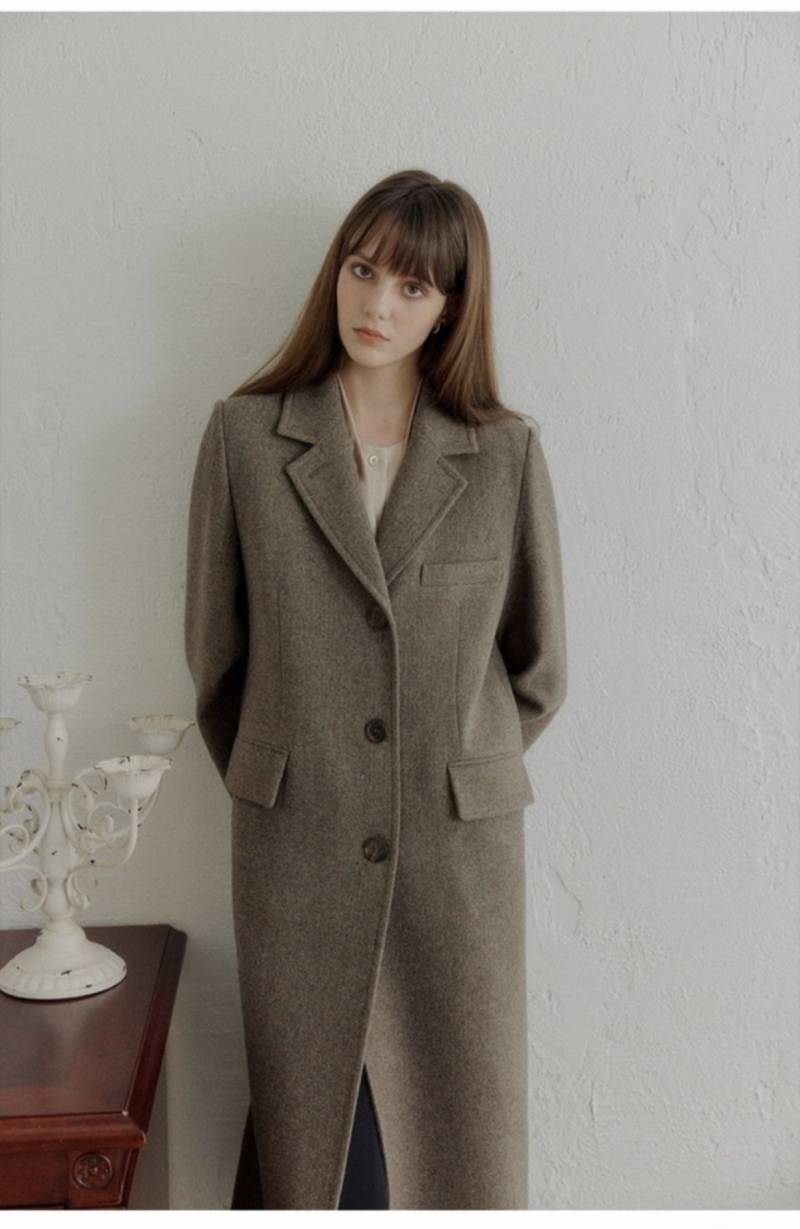 [잡담] 빠쇼니스타들아 롱코트 둘 중에 골라주라 🤎🩶 | 인스티즈