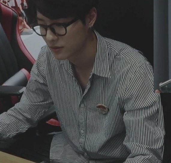 [잡담] 조승연 사복 진짜 잘입는다 ㅋㅋ (최신사복 포함) | 인스티즈