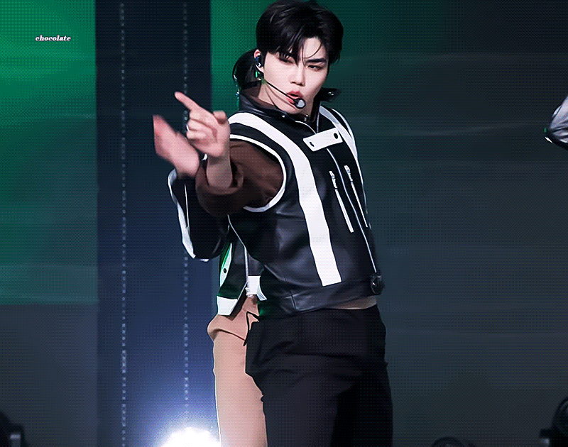 [잡담] 건욱이 이짤 쩐다 | 인스티즈