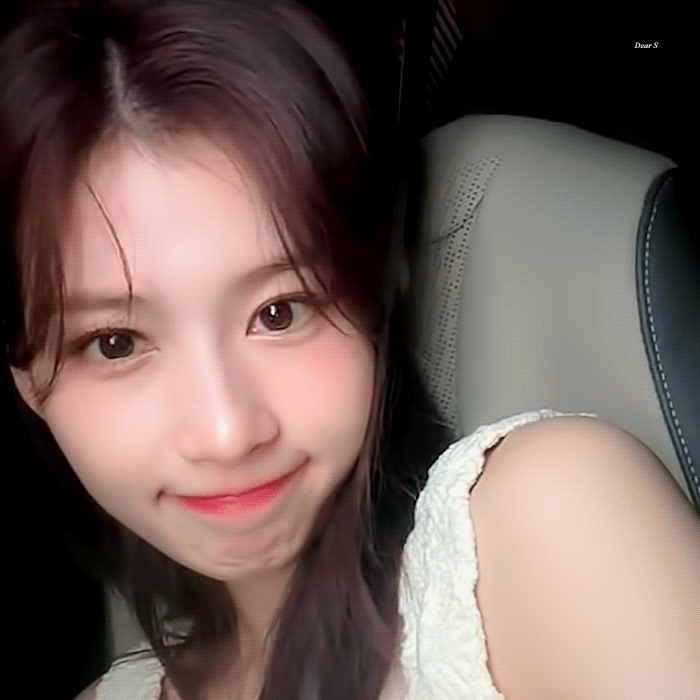 [잡담] 내가 6년동안 짝사랑하고 있는 여돌 보고 갈 사람? | 인스티즈