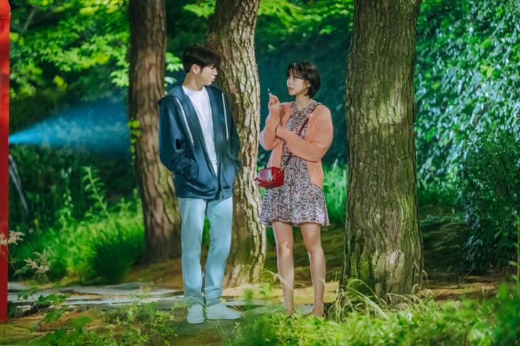 [잡담] 갑자기 꽂혀서 채수빈 강다니엘 키 차이 찾아보고 있음 ㅋㅋㅋ | 인스티즈