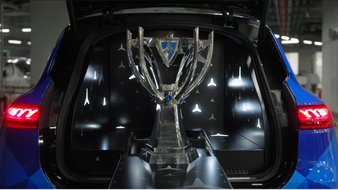 [잡담] 롤드컵 우승 트로피 떴다 | 인스티즈