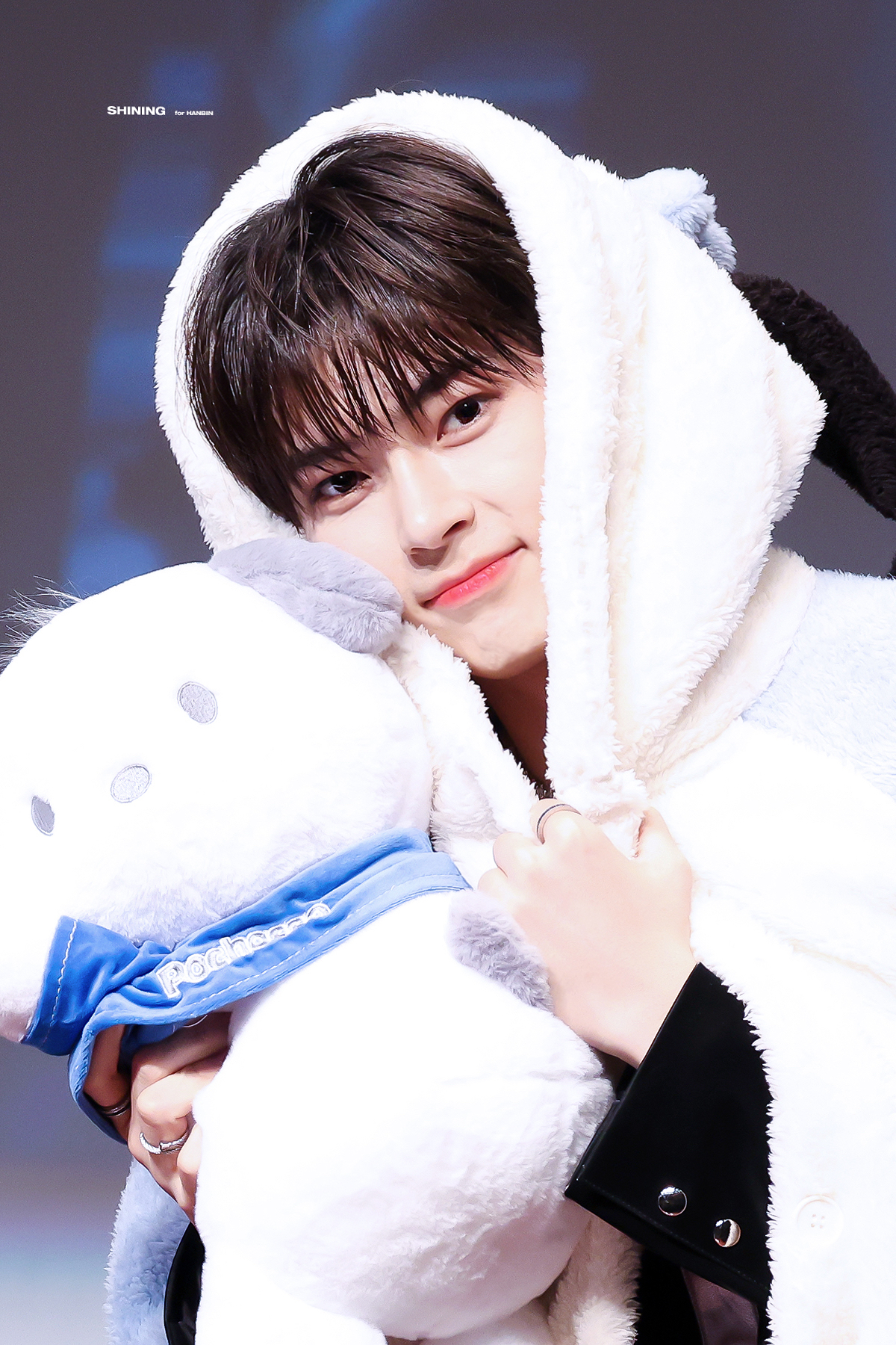 [잡담] 분명 베라 바닐라를 시켰는데 성한빈이 왔음 ㅋㅋㅋ | 인스티즈