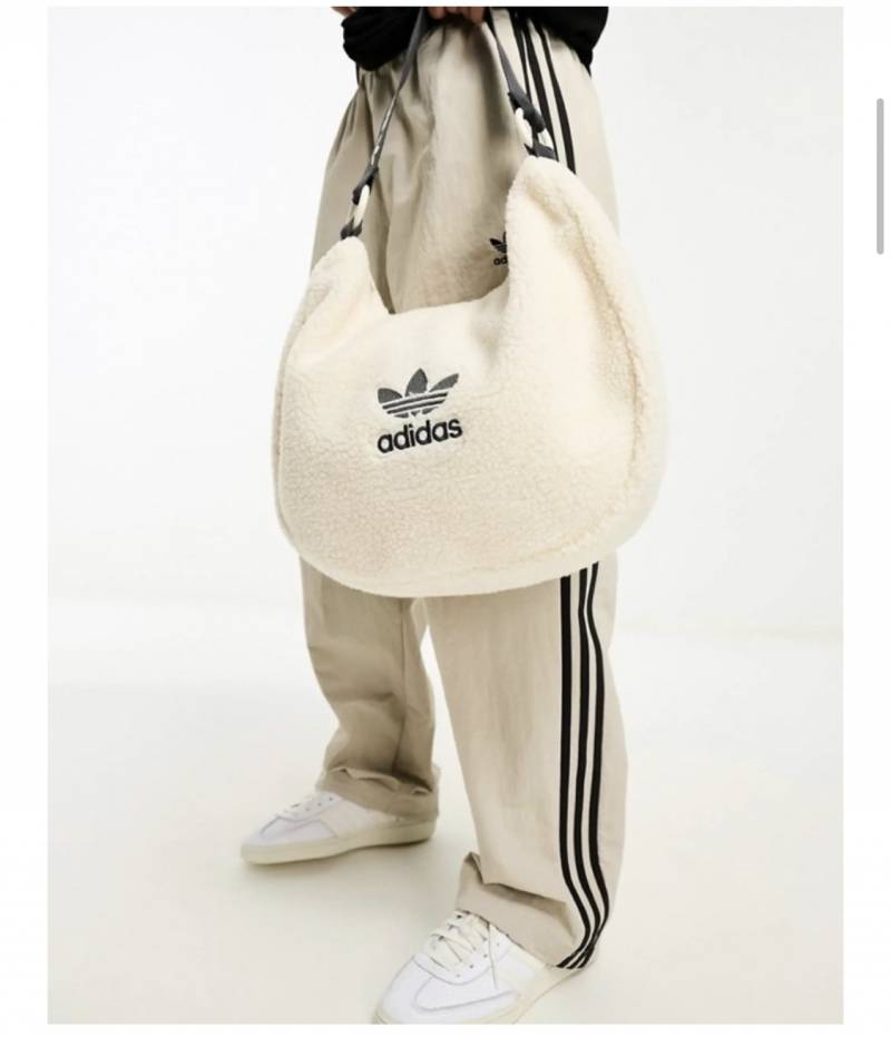 [잡담] 이거 사진에 가방 말고 바지 상품명 아는사람 ㅠㅠ | 인스티즈