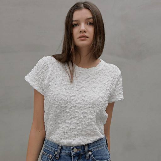 [잡담] 이런 옷 안에 뭐 받쳐 입는 게 좋을까? | 인스티즈