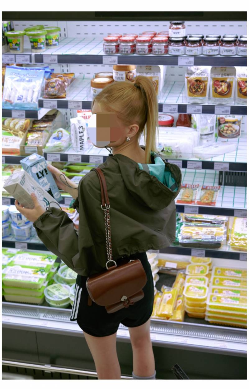 [잡담] 이거 뭔가 좀 웃기지 않아? | 인스티즈