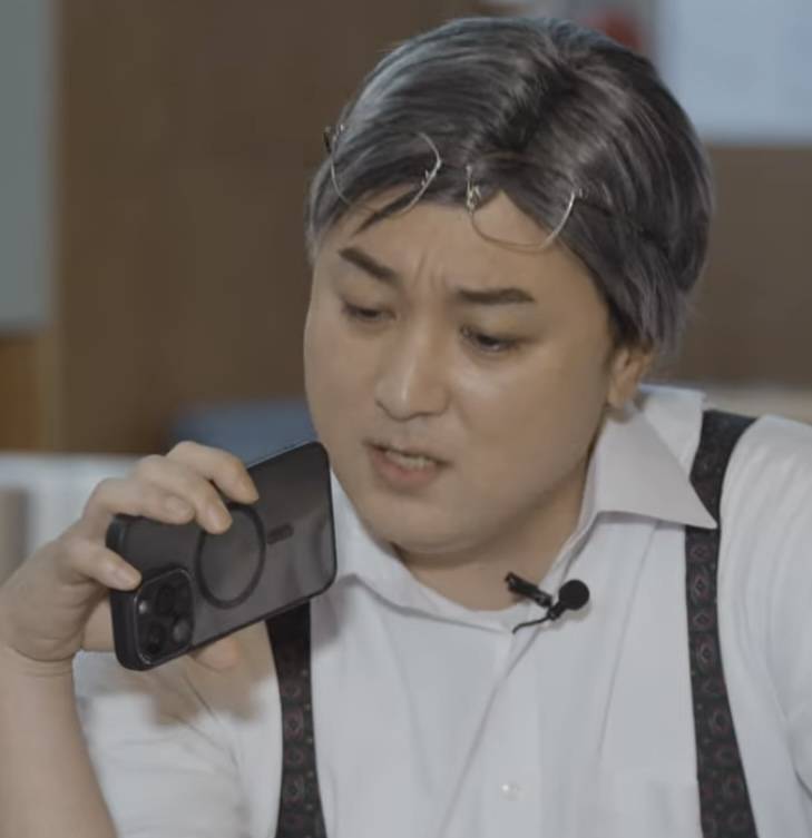 [잡담] 이거 케이스 뭔지 아는 익?🥺 | 인스티즈