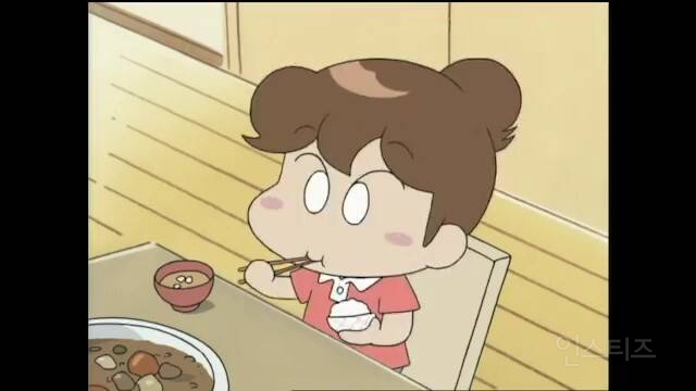 다이어트 하는 엄마가 만들어준 반찬요리 먹고 맛 없어서 배달시킴 | 인스티즈