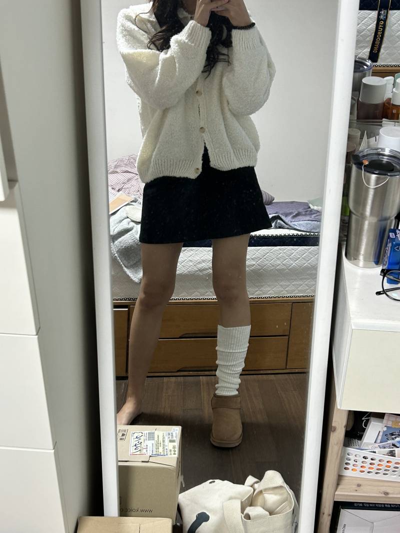 [잡담] 지금 이렇게 입고 나가려는데 안 어울려..? | 인스티즈