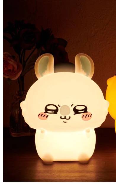 [잡담] 협탁 위에 하나만 놓을 수 있다면 어떤 거 할 거 같아?? | 인스티즈