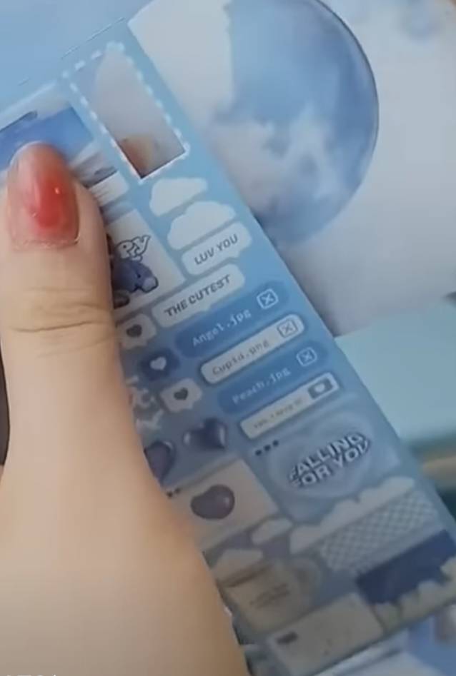 [잡담] 💙이 스티커 어디껀지 아는 사람?? | 인스티즈