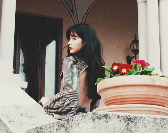 [잡담] 수지 디올만 기억하지만 수지는 펜디 앰버 때가 찐이다 | 인스티즈