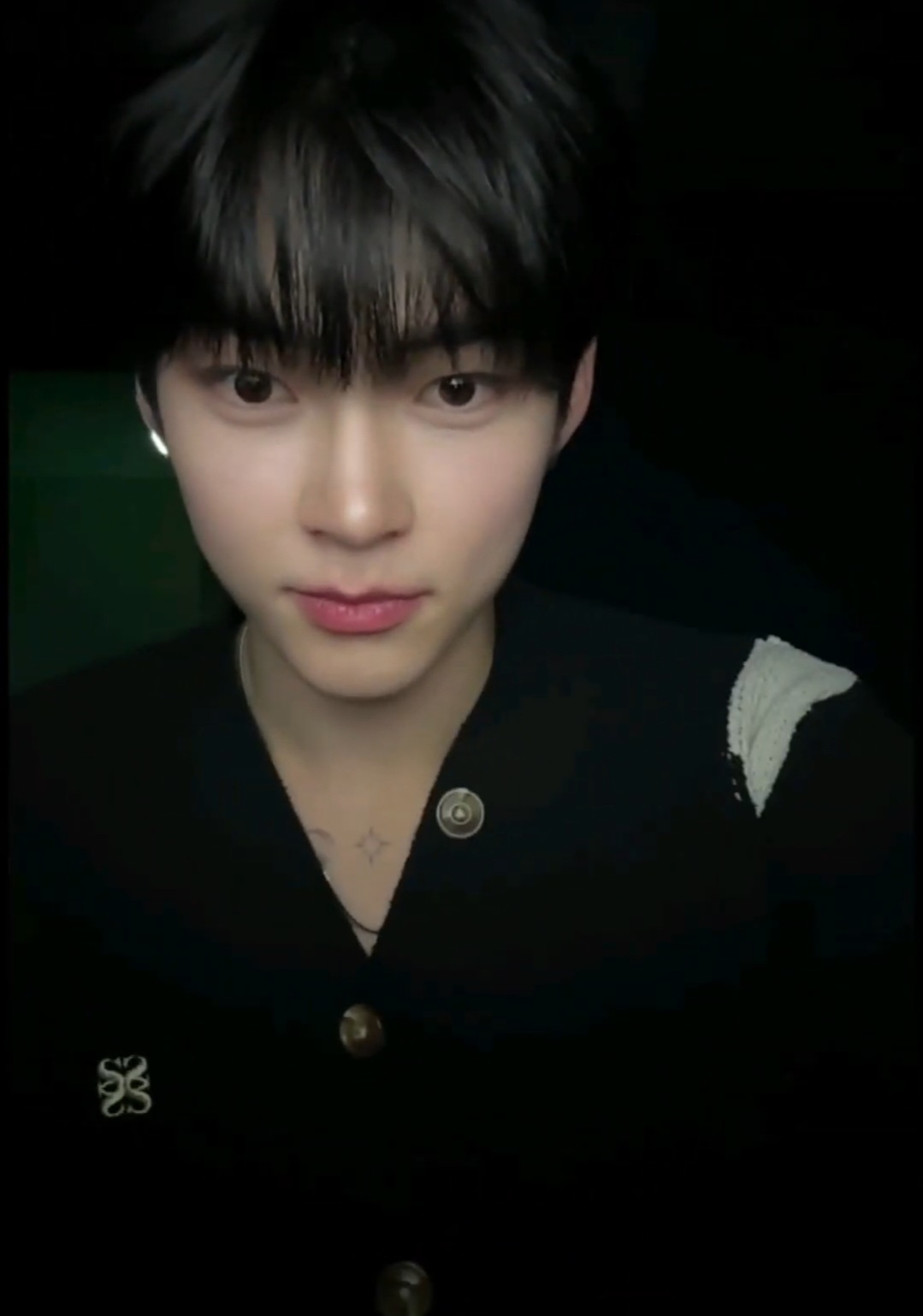 [잡담] 성한빈 오늘 버블 라방 연습실 입구부터 시작해서 | 인스티즈