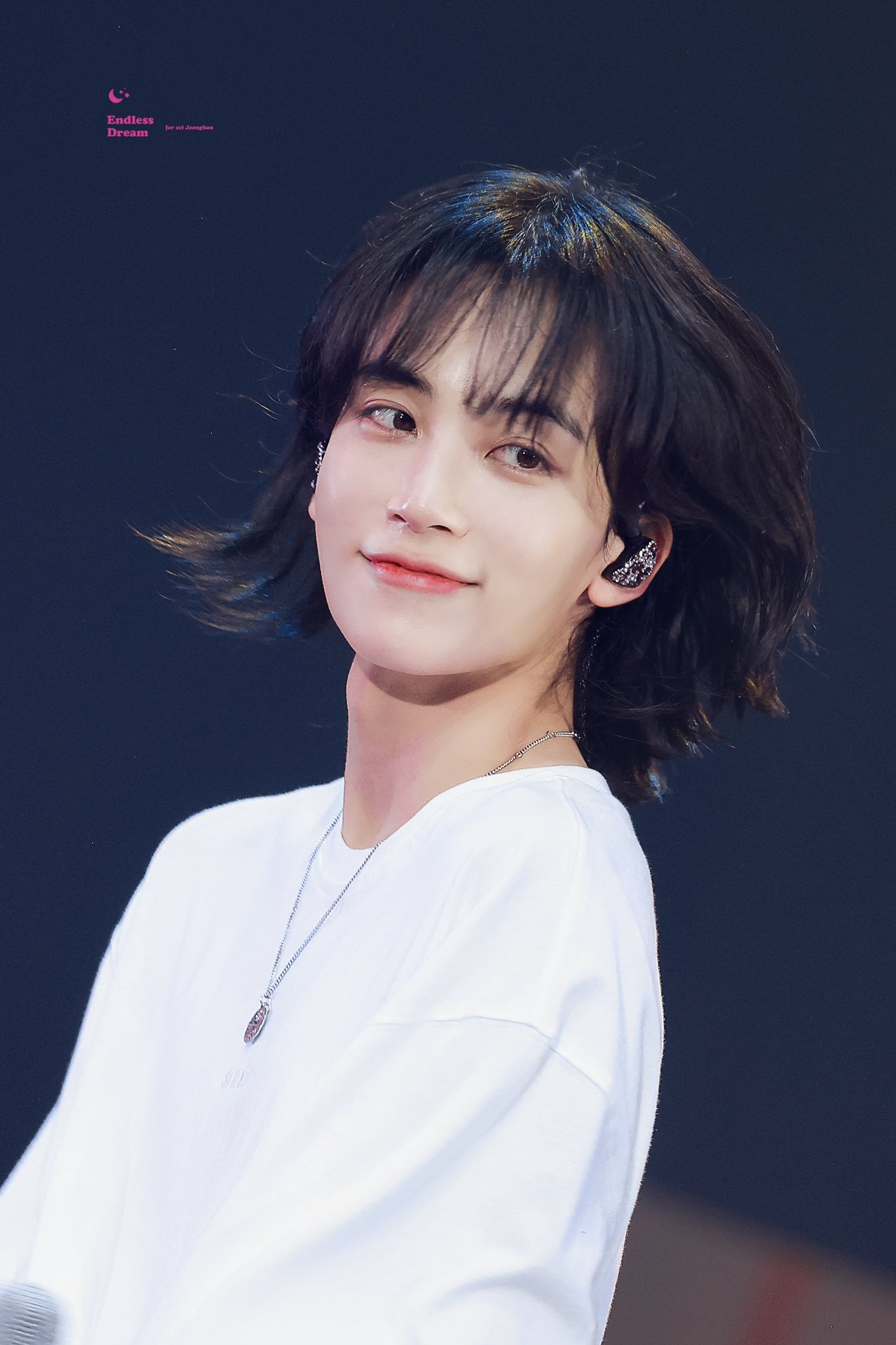 [잡담] 나 장발 진짜 안좋아하는편인데 유일하게 헉 했던 남돌 있음 | 인스티즈