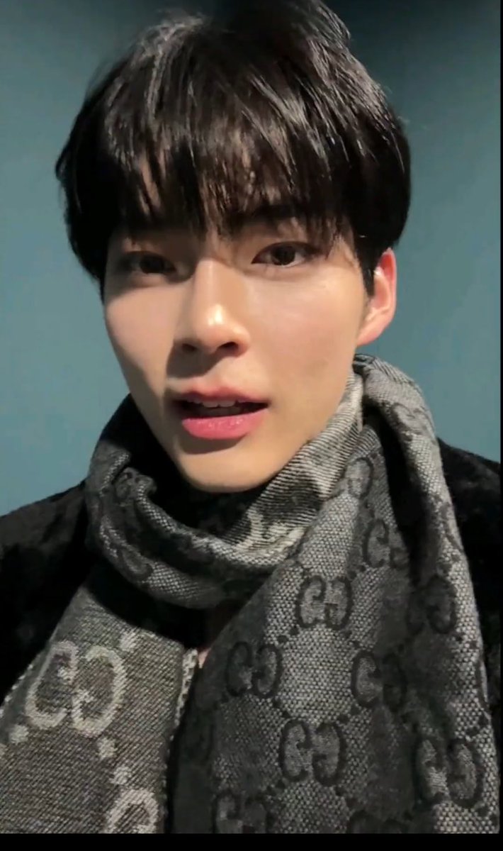 [잡담] 성한빈 잘생겼다 | 인스티즈