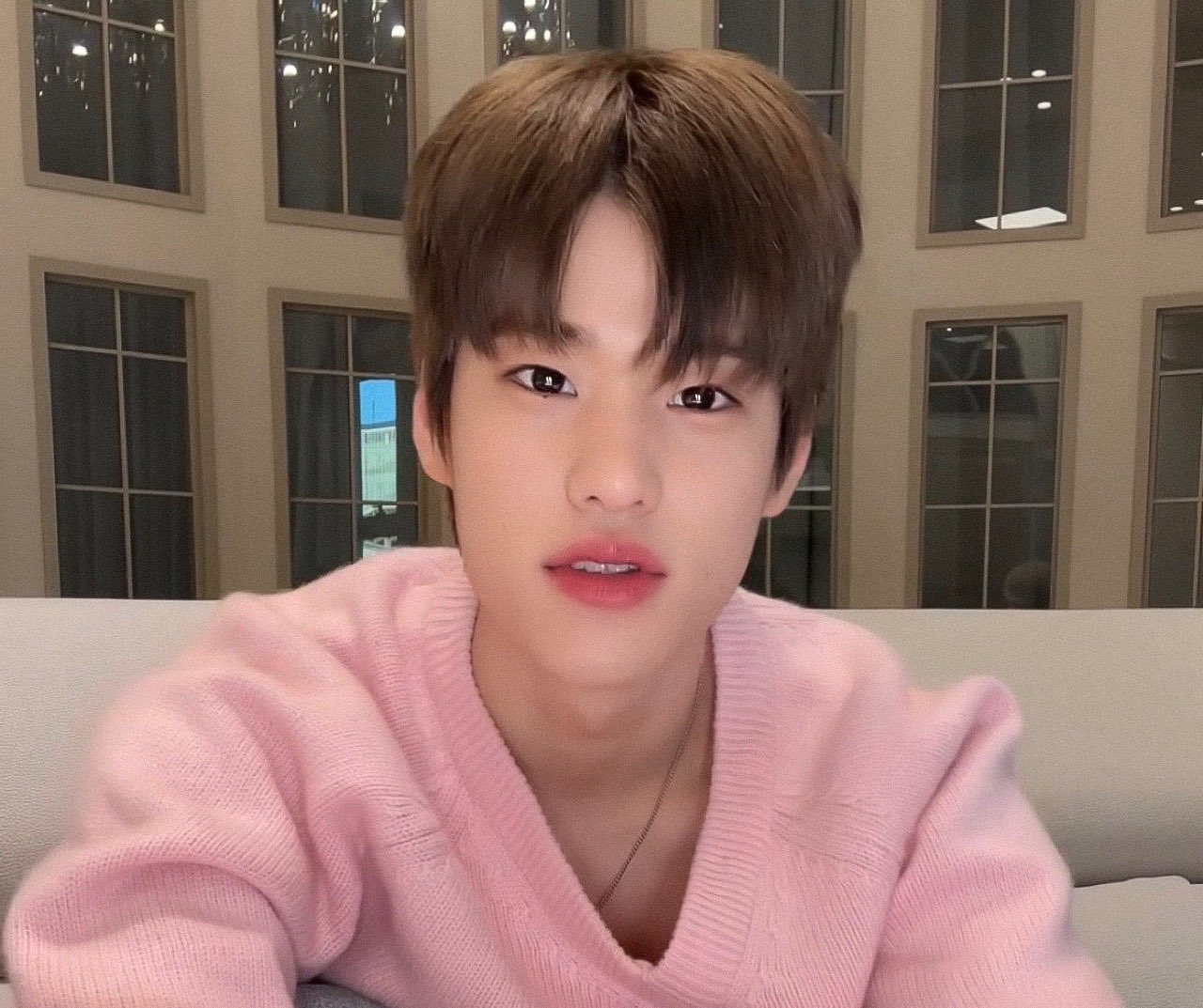 [잡담] 아 소희 이 사진 너무 귀여운 거 아니냐고 | 인스티즈