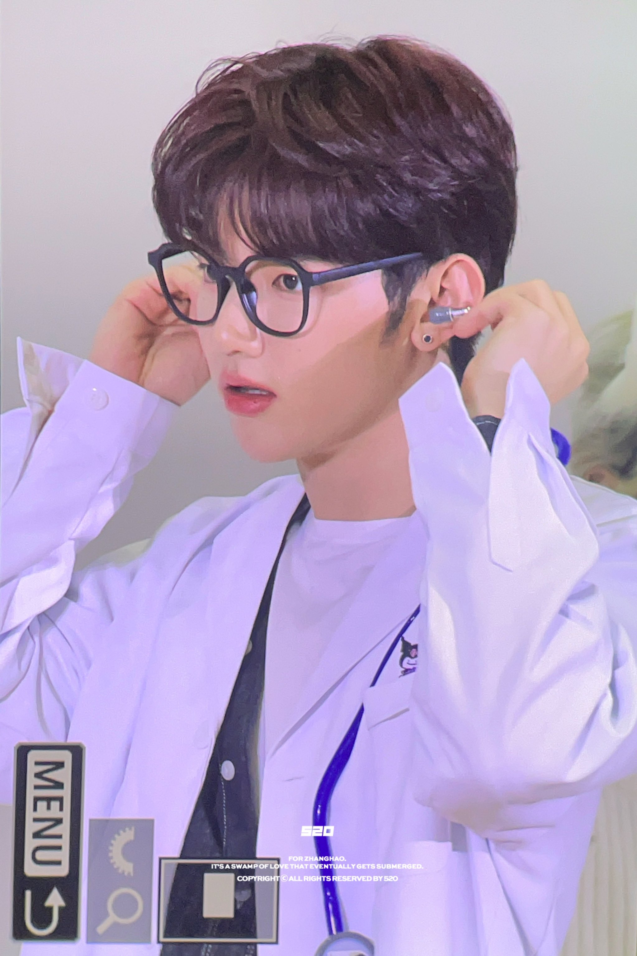 [잡담] 오늘 팬싸 장하오가 너무 좋다면? | 인스티즈