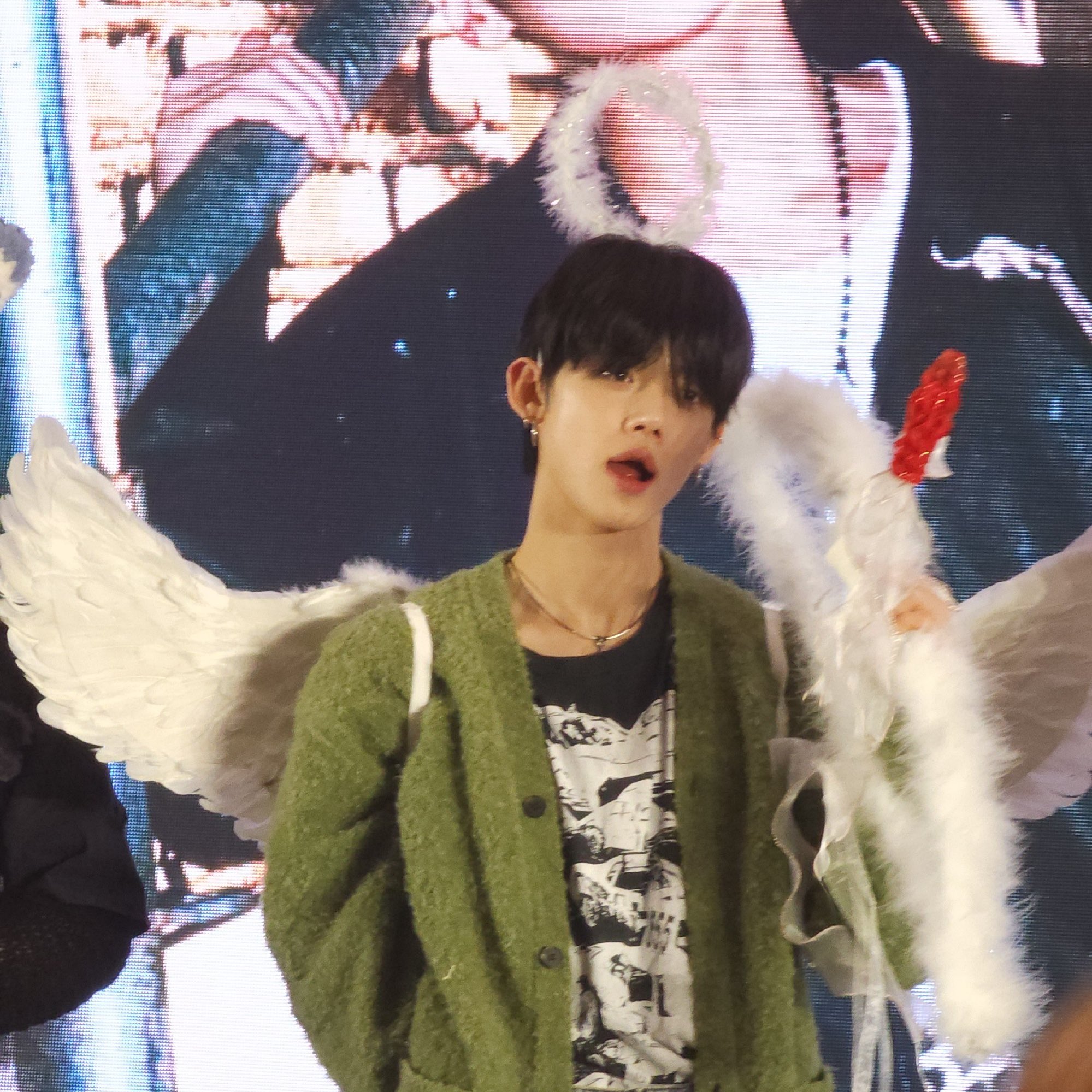 [잡담] 어깨 한바가지 연준 아기천사🪽 | 인스티즈