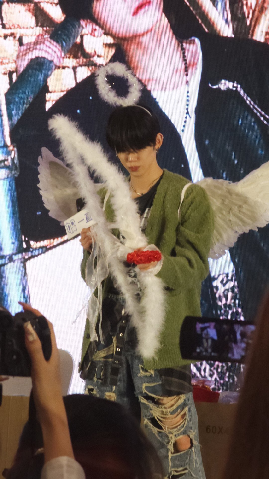 [잡담] 어깨 한바가지 연준 아기천사🪽 | 인스티즈