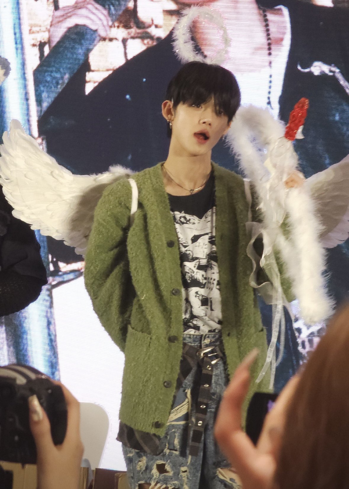 [잡담] 어깨 한바가지 연준 아기천사🪽 | 인스티즈