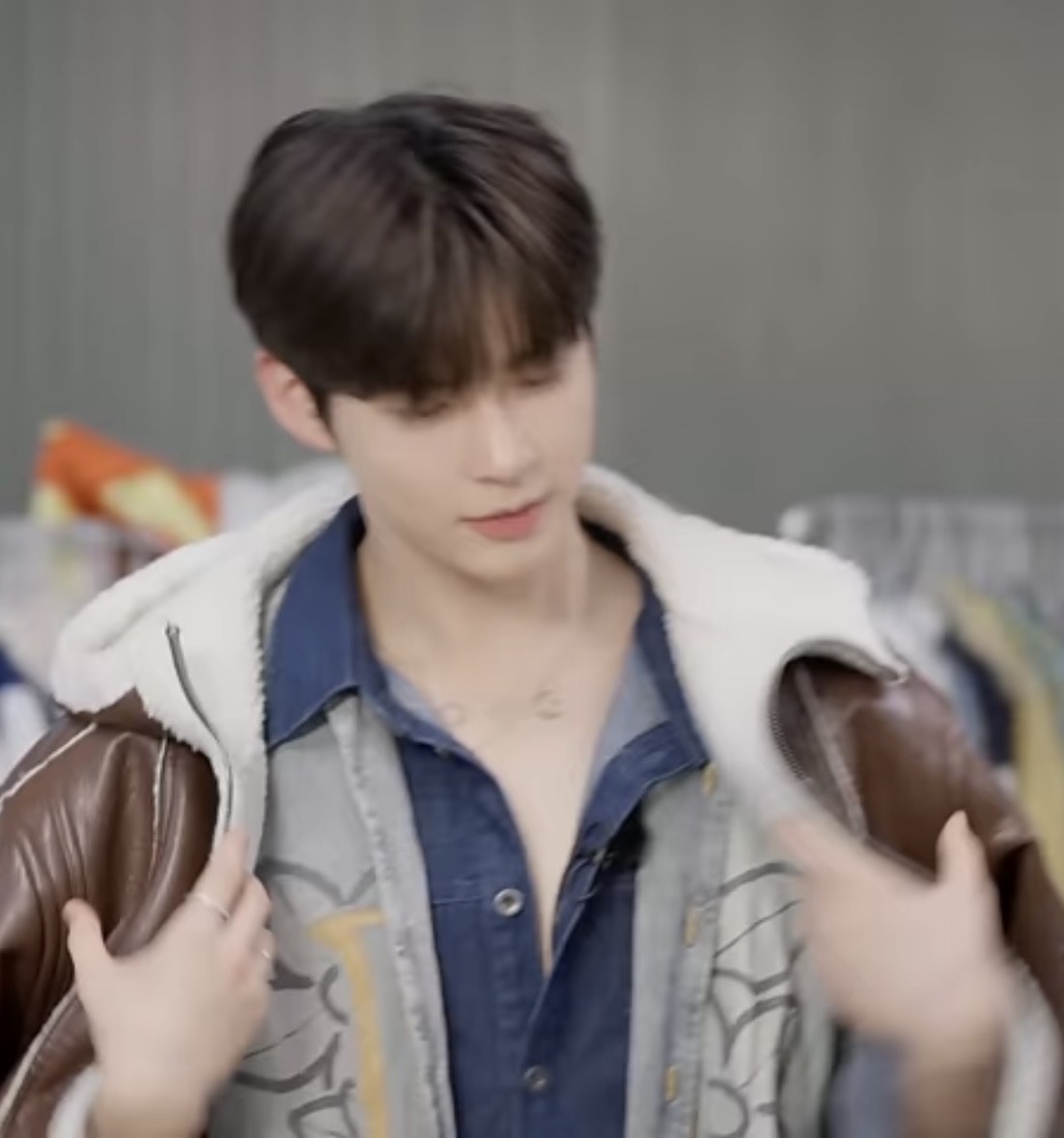 [잡담] 아니 성한빈 쇄골 미친 | 인스티즈