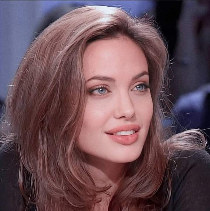 [잡담] 듀입술의 이데아는 이 분이 아닐까 | 인스티즈