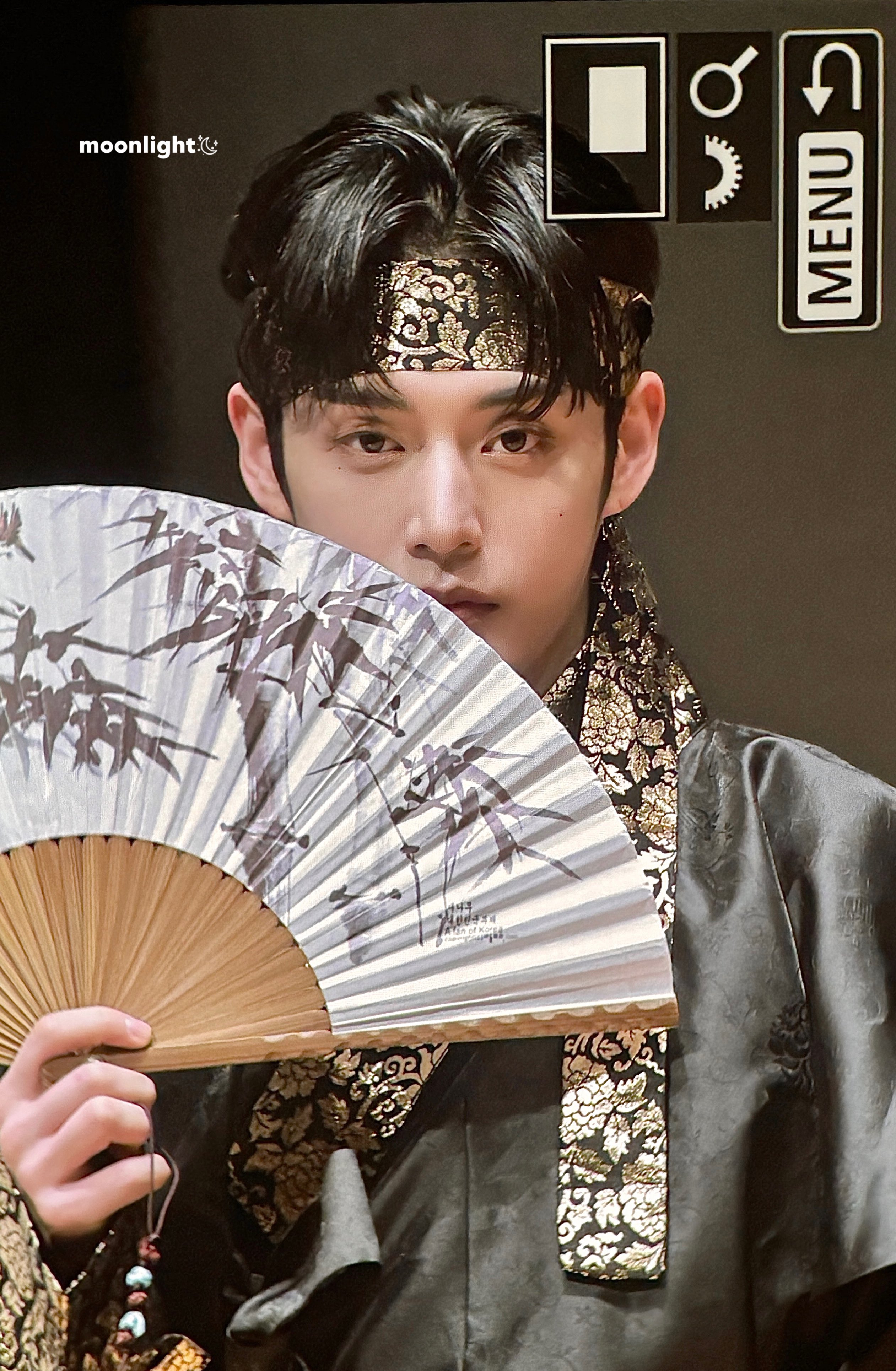 [잡담] 김지웅 한복 성한빈 럭비부 개 미쳤네.. | 인스티즈