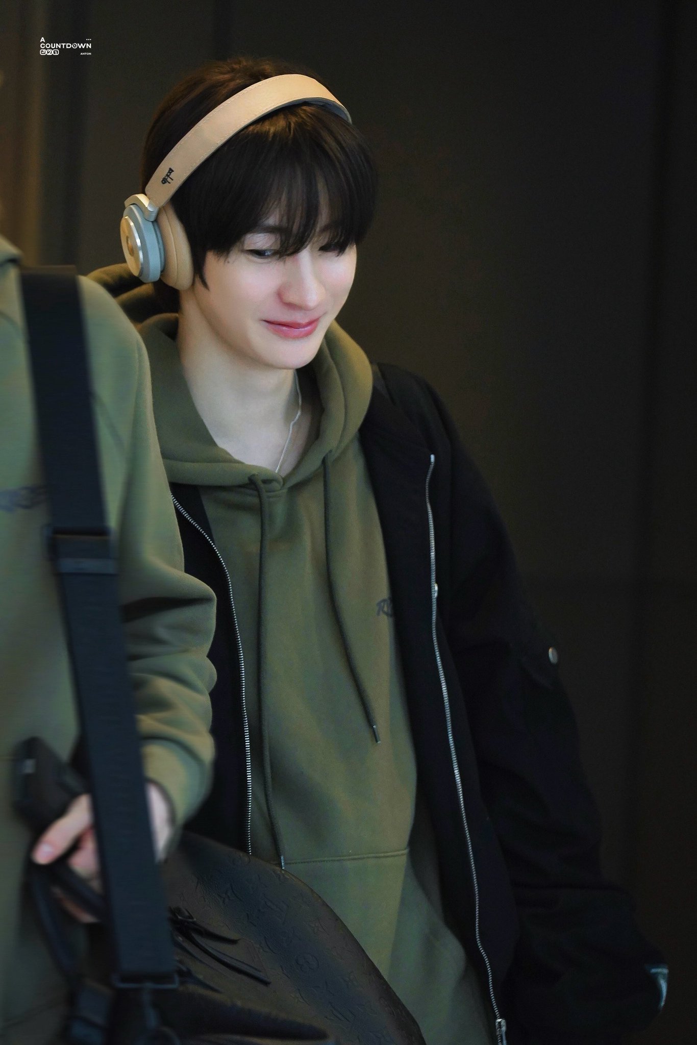 [잡담] 미친 이거 걍 중학생 앤톤 찬영 리인데 | 인스티즈