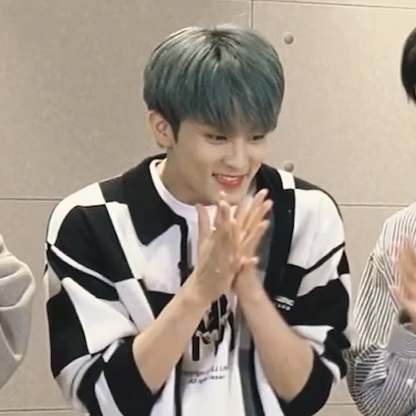 [잡담] 이마크 대장탕후루 아기애옹이 천사커비 도토리저장하는맠람쥐 | 인스티즈