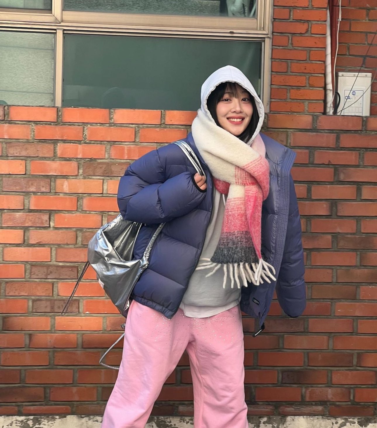 [잡담] 이브 목도리 정보 아는사람! | 인스티즈