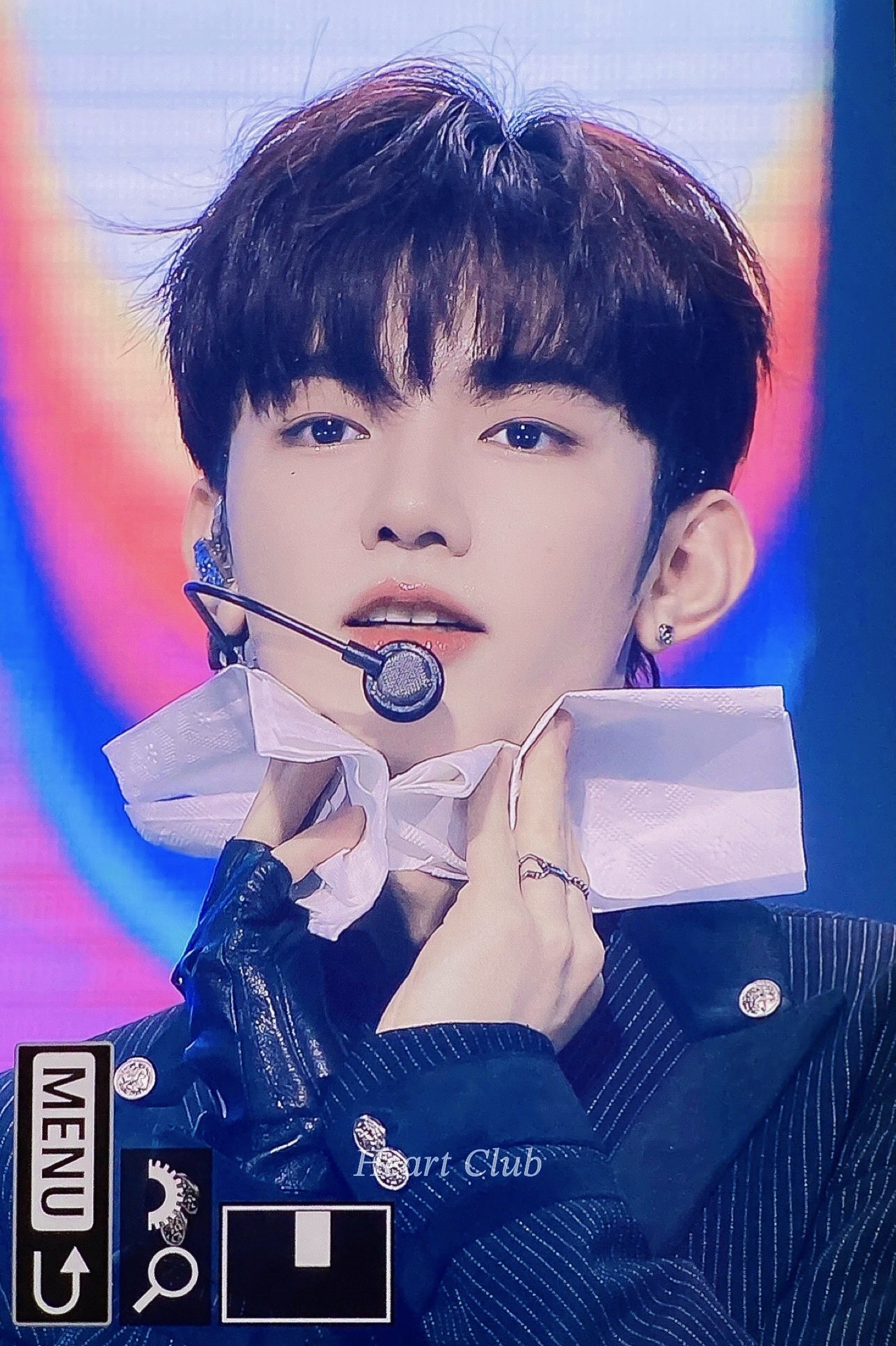 [잡담] 아니 땀 닦는 장하오 프리뷰들 하나같이 다 미친거 같아 | 인스티즈