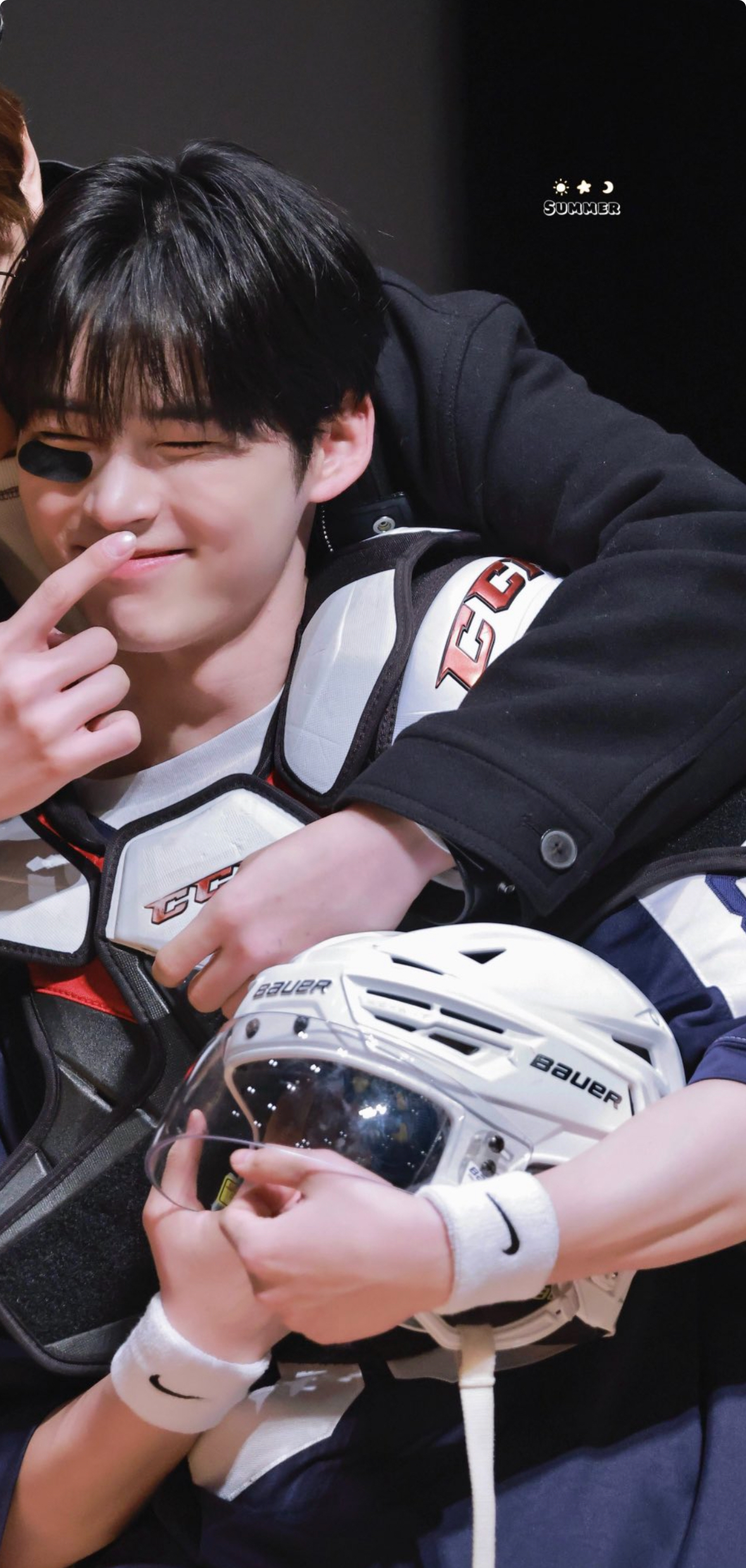 [잡담] 성한빈 이 사진 사람 미치게함 | 인스티즈